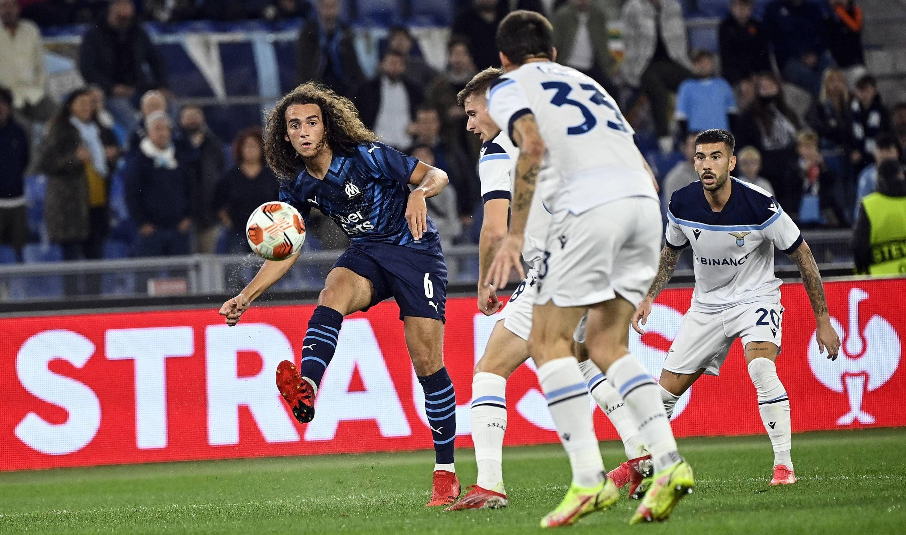 芝加哥公牛发布备战花絮；赛后战术微调；法甲任务艰巨；年轻球员得到机会 