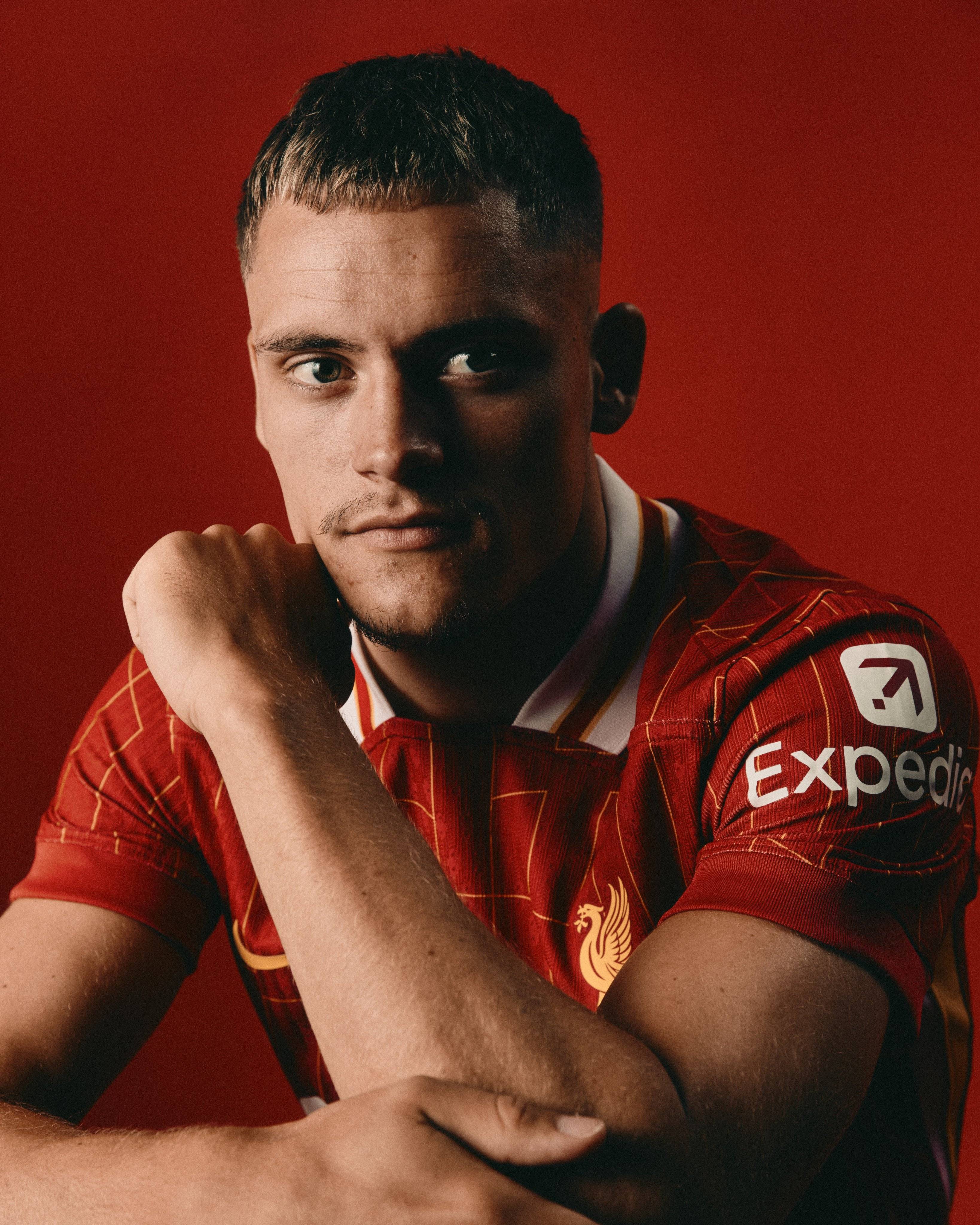 转会期利物浦备战意甲詹姆斯爆冷击败切尔西，NBA季后赛窗口期热度飙升瞬间刷屏的简单介绍