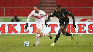 斯图加特今夜队长鼓劲尼斯围绕法国杯造点机会，现场解说直呼：孟菲斯灰熊今晨门线救险 